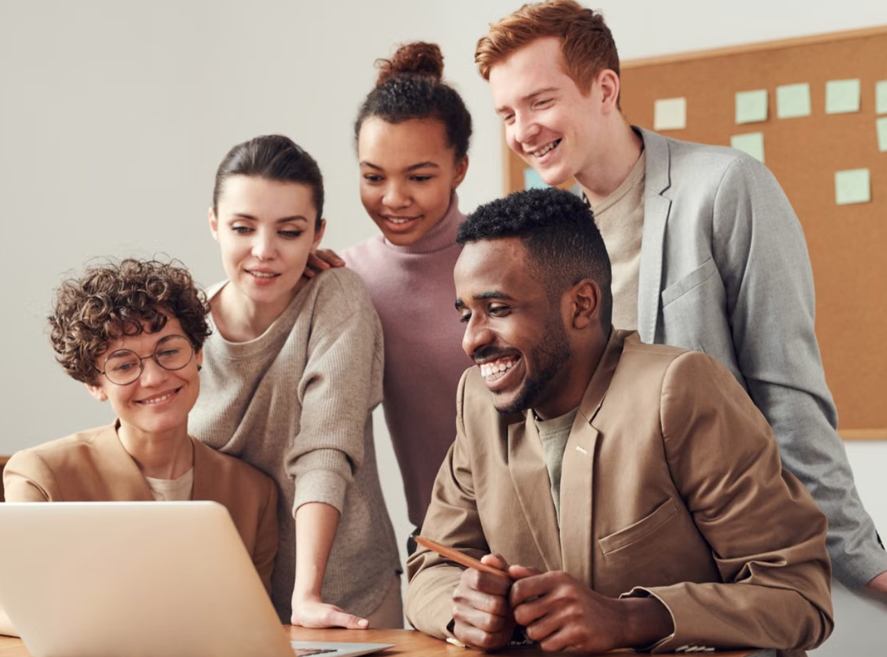 Groupe de jeunes professionnels